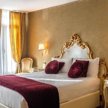 Hotel A Tribute To Music Residenza Venecia Exterior foto